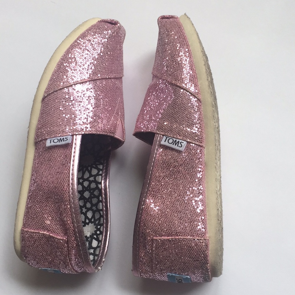 Toms Sparkly Slip On In Size 7.5 - image 8